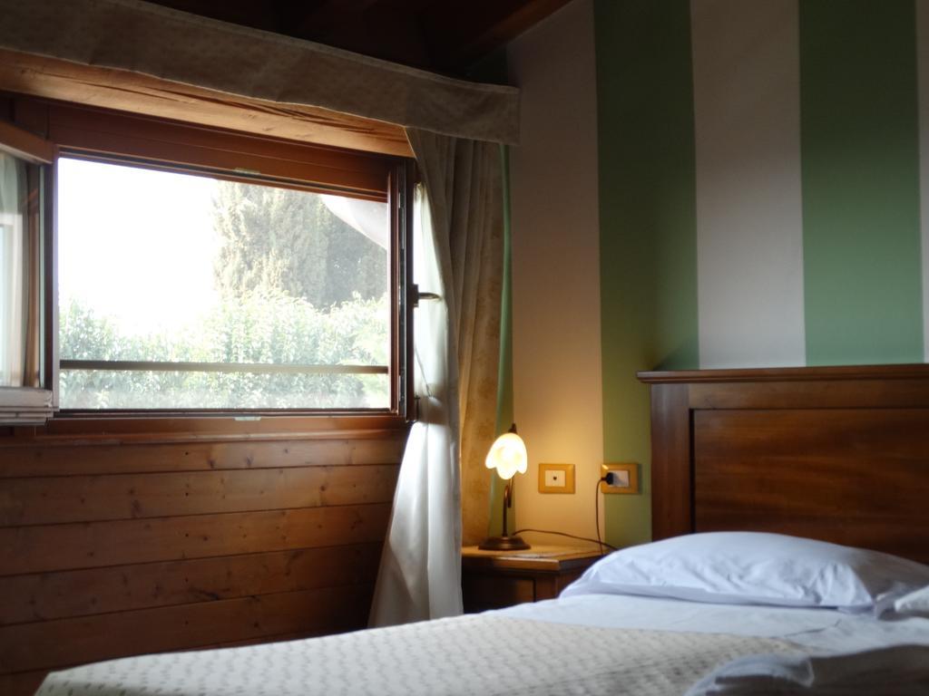 Agriturismo Casa Rosa Верона Екстер'єр фото